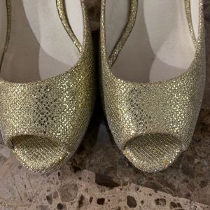 Gold Glitter Open Toes Platform